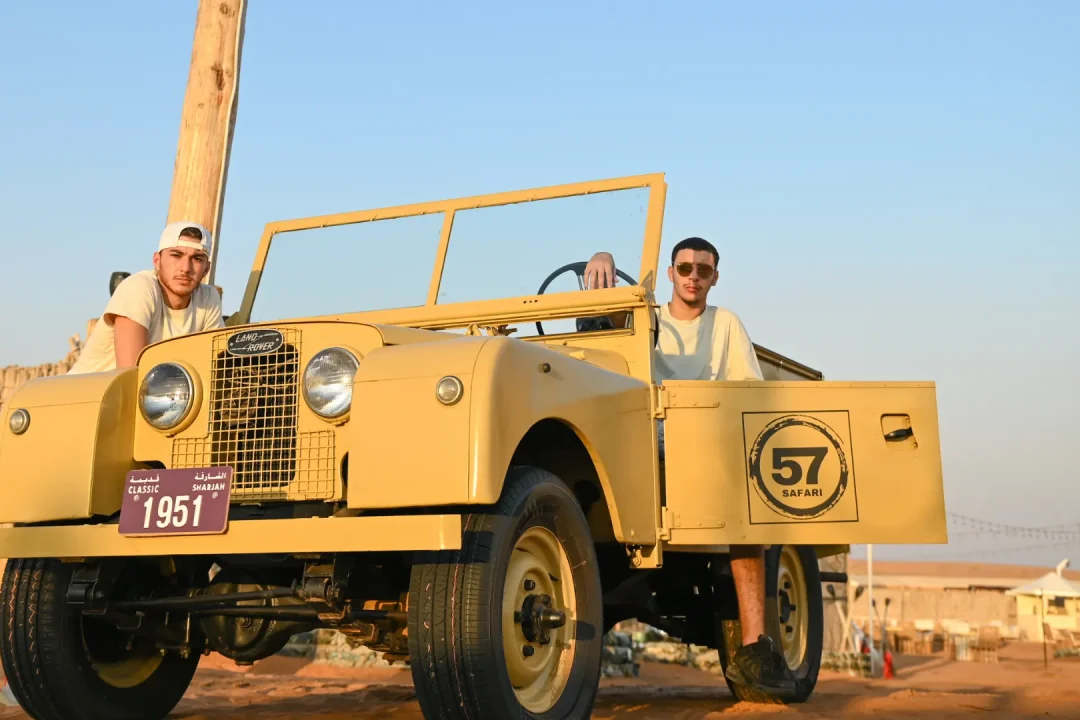 Heritage Desert Safari with Vintage Land Rover in Dubai