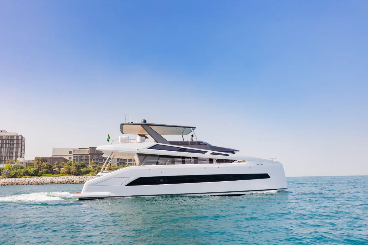 Infinity Yacht Dubai (2)