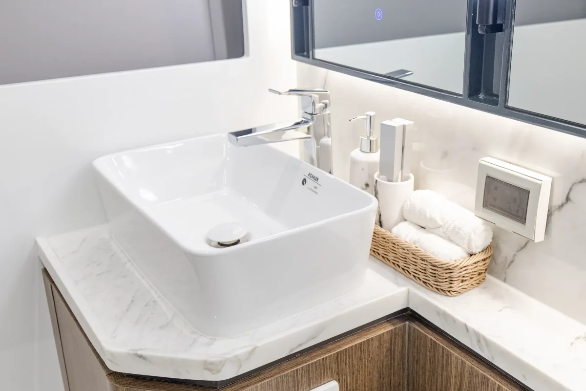 Infinity Yacht Dubai (21)