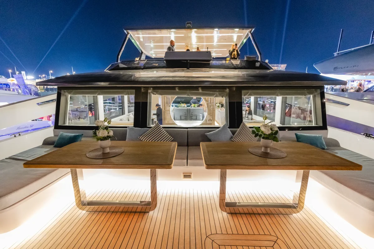 Infinity Yacht Dubai (24)