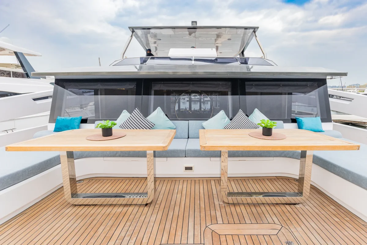 Infinity Yacht Dubai (25)