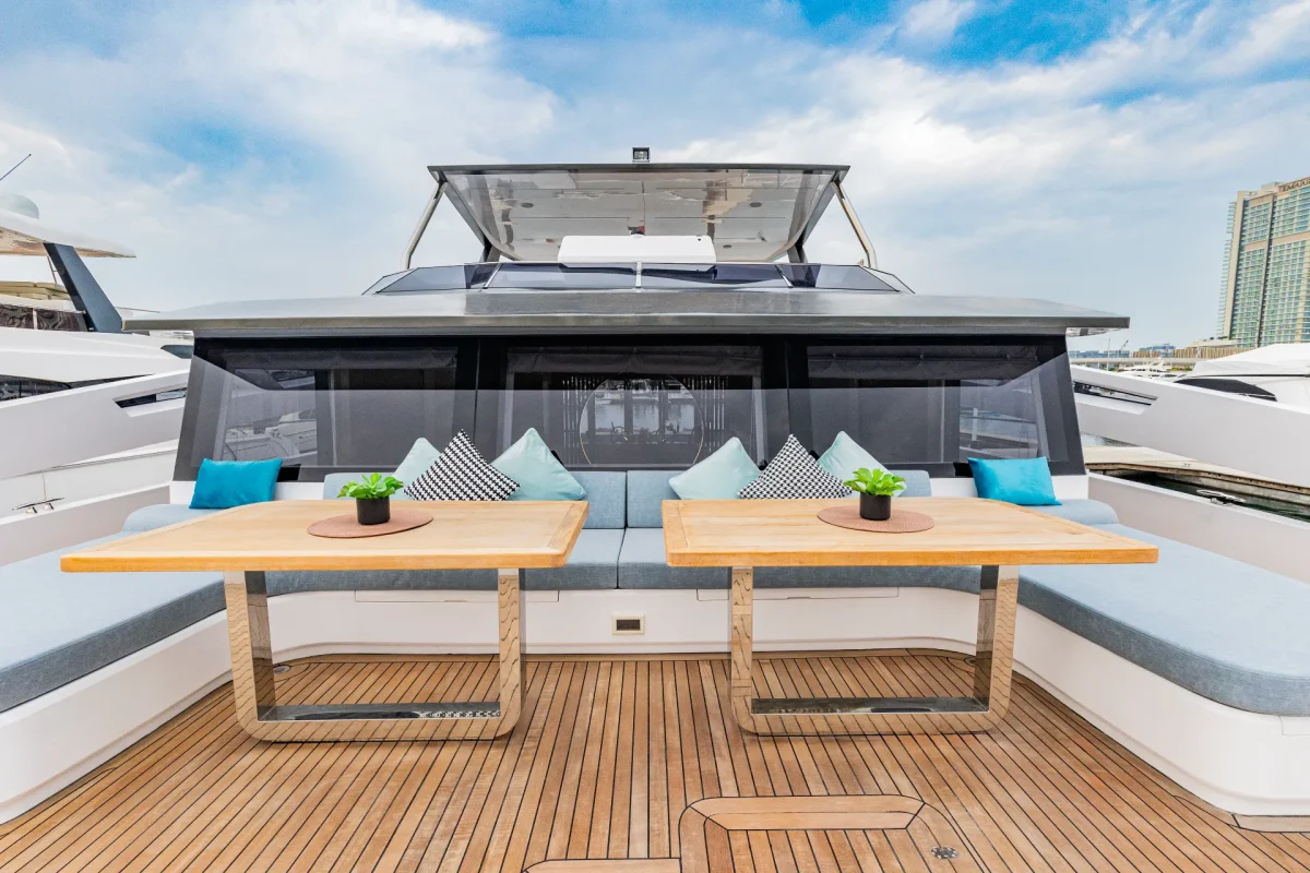 Infinity Yacht Dubai (28)