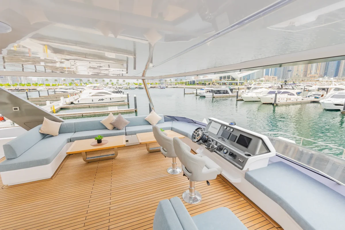 Infinity Yacht Dubai (42)