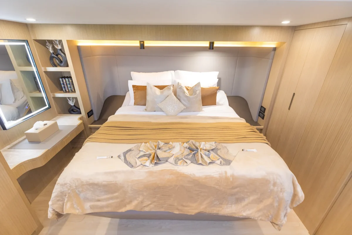 Infinity Yacht Dubai (61)