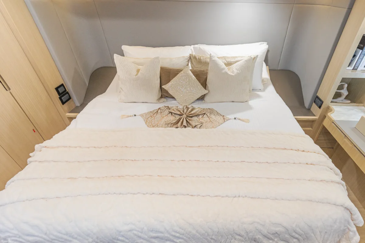 Infinity Yacht Dubai (62)